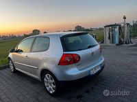 Usata VW Golf IV 2003 Grigio Berlina