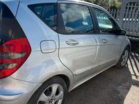 Usata Mercedes A200 140 CV (102 kW) 2009 Grigio Berlina