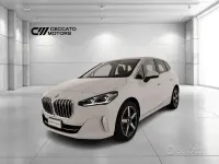 Usata BMW 218 Active Tourer Luxury Line 150 CV (110 kW) 2025 Bianco Monovolume