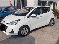 Usata Hyundai i10 69 CV (50 kW) 2017 Bianco Utilitaria