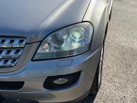 Usata Mercedes ML320 224 CV (164 kW) 2007 Nero SUV