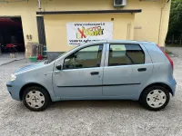 Usata Fiat Punto 60 CV (44 kW) 2004 Bluazzurro Utilitaria