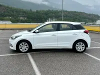 Usata Hyundai i20 Classic 75 CV (55 kW) 2015 Bianco Berlina