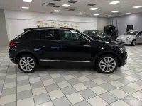 Usata VW T-Roc Advance 150 CV (110 kW) 2018 Nero SUV