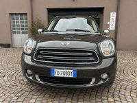 Usado Mini Cooper D Countryman 111 HP (81 kW) 2016 Preto SUV
