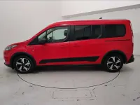 Usata Ford Tourneo Active 120 CV (88 kW) 2022 Rosso Furgone