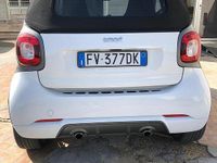 Usata Smart ForTwo Cabrio Brabus 71 CV (52 kW) 2016 Bianco Cabrio