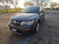 Usata Fiat Freemont 170 CV (125 kW) 2011 Grigio SUV