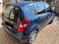Usado Mercedes A160 Executive 95 CV (69 kW) 2012 Azul Monovolumen