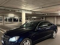 Usata Mercedes C220 170 CV (125 kW) 2011 Blu Berlina