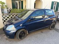 Usata Toyota Yaris 2005 Blu Berlina