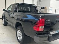 Usata Toyota HiLux Lounge 150 CV (110 kW) 2019 Nero Pick-up