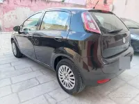 Usata Fiat Grande Punto 77 CV (56 kW) 2010 Nero Utilitaria