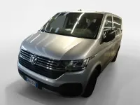 Usata VW Caravelle Comfortline 150 CV (110 kW) 2023 Argento Furgone