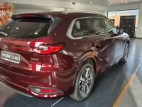 Usata Mazda CX-80 249 CV (183 kW) 2024 Artisan red SUV