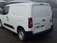 Usata Fiat Doblò 101 CV (74 kW) 2024 Bianco Monovolume
