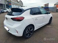 Usata Opel Corsa Elegance 101 CV (74 kW) 2023 Bianco Berlina