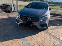 Usata Mercedes GLA200 136 CV (100 kW) 2019 Grigio SUV