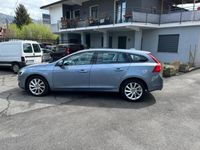 usata Volvo V60 2.0 d3 Momentum geartronic