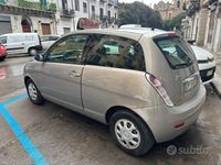 Usata Lancia Ypsilon 60 CV (44 kW) 2008 Giallo Utilitaria