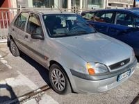 Usata Ford Fiesta 75 CV (55 kW) 2002 Grigio Utilitaria