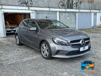 Usata Mercedes A200 136 CV (100 kW) 2017 Grigio Berlina