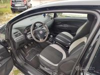 Usata Fiat Grande Punto Sport 77 CV (56 kW) 2009 Nero Utilitaria