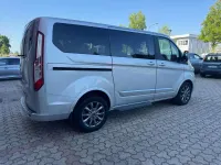 Usata Ford Tourneo Custom Titanium 150 CV (110 kW) 2023 Argento metallizzato Furgone
