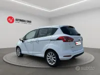 Usata Ford B-MAX Titanium 75 CV (55 kW) 2015 Bianco Monovolume