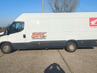 Usata Iveco Daily 126 CV (92 kW) 2016 Bianco Furgone
