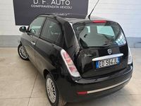 Usata Lancia Ypsilon 60 CV (44 kW) 2009 Nero Utilitaria
