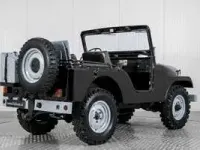 Usata Jeep CJ 76 CV (55 kW) 1969 Nero SUV