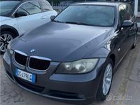 Usata BMW 318 122 CV (89 kW) 2007 Grigio Berlina