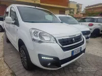 Usata Peugeot Partner Active 99 CV (72 kW) 2019 Bianco Monovolume