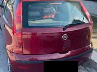 Usata Fiat Punto Classica 77 CV (56 kW) 2009 Rosso Utilitaria