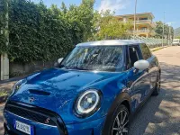 Usata Mini Cooper S 178 CV (130 kW) 2023 Bluazzurro Utilitaria
