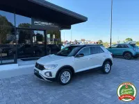Usata VW T-Roc 110 CV (80 kW) 2022 Beige SUV