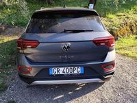 Usata VW T-Roc R-line 110 CV (80 kW) 2023 Grigio SUV