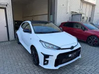 Second-hand Toyota Yaris 261 CP (191 kW) 2024 Alb Hatchback