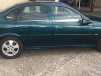 Usata Opel Vectra 101 CV (74 kW) 2000 Verde Berlina
