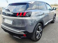 Usata Peugeot 3008 Business-Line 120 CV (88 kW) 2017 Grigio SUV