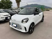 Usata Smart ForFour Passion 71 CV (52 kW) 2019 Bicolore Utilitaria