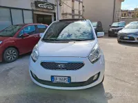 Usata Kia Venga EX 90 CV (66 kW) 2010 Bianco Utilitaria