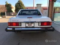 Usata Mercedes SL500 231 CV (169 kW) 1988 Bianco pastello Cabrio