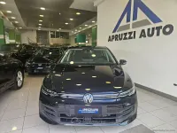 Usata VW Golf VIII Life 116 CV (85 kW) 2025 Nero Berlina