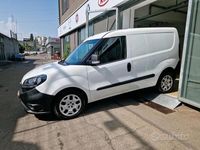 Usata Fiat Doblò S 120 CV (88 kW) 2021 Bianco Monovolume