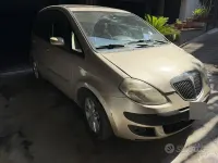 Usata Lancia Musa 90 CV (66 kW) 2006 Monovolume