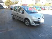 Usata Renault Modus 75 CV (55 kW) 2009 Grigio Monovolume