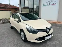 Usata Renault Clio IV 75 CV (55 kW) 2015 Beige Berlina