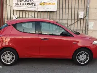 Usata Lancia Ypsilon Gold 95 CV (69 kW) 2016 Rosso Utilitaria